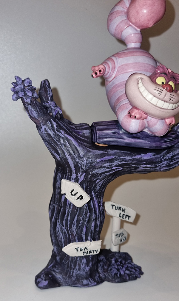 Cheshire Cat tree base
